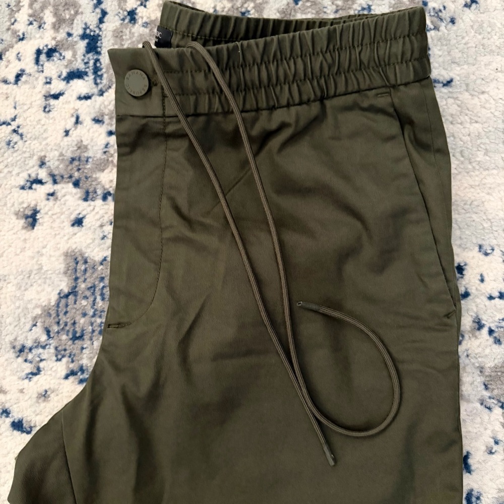 Banana Republic Men’s Athletic Tapered Fit Pants Olive Green 33x30